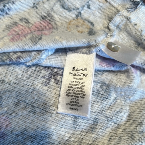 Rachel Ashwell Women’s sleeveless shirt. 100% linen. Size Medium. - Picture 8 of 9